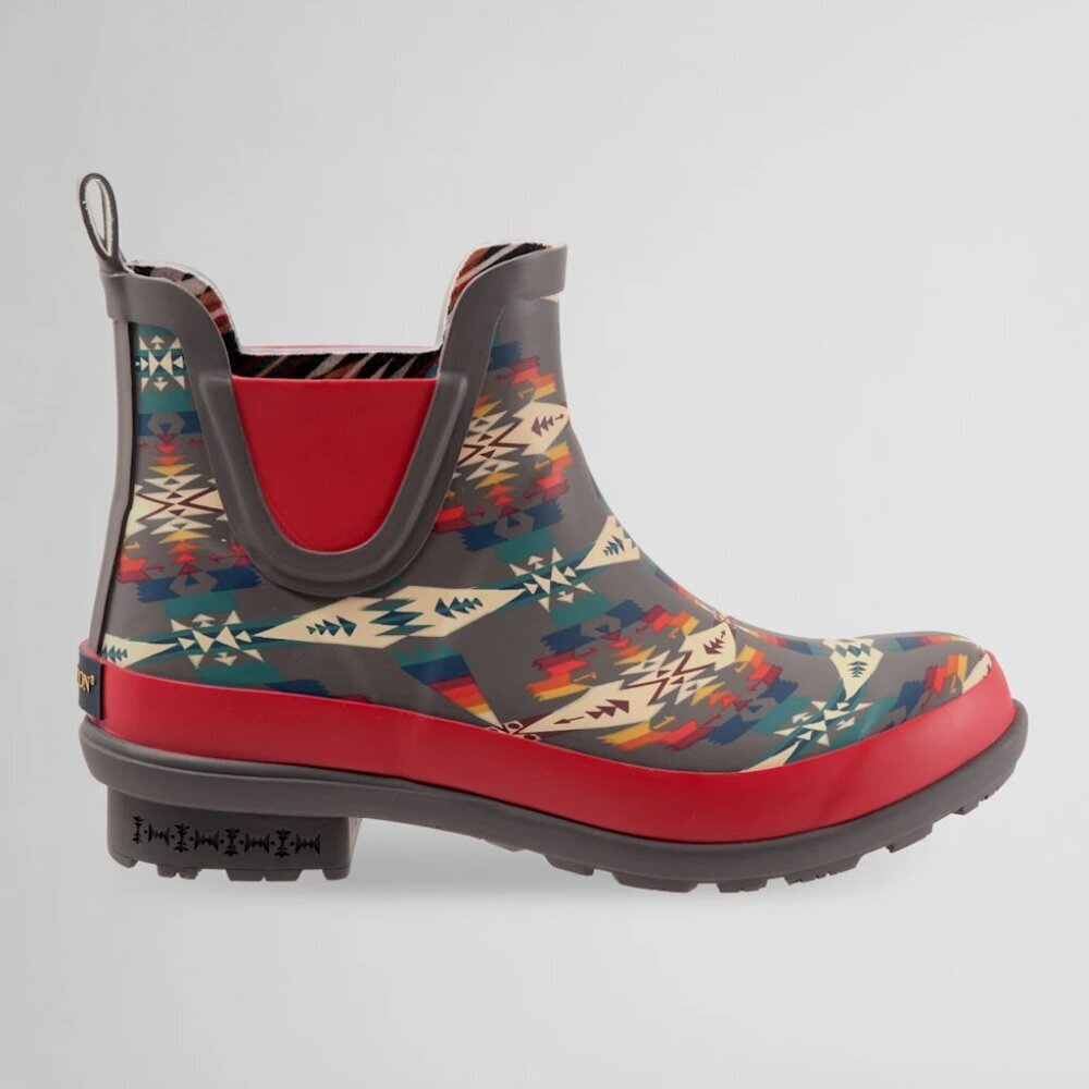 Pendleton Red and Blue Patterned Winter Boots - image 4